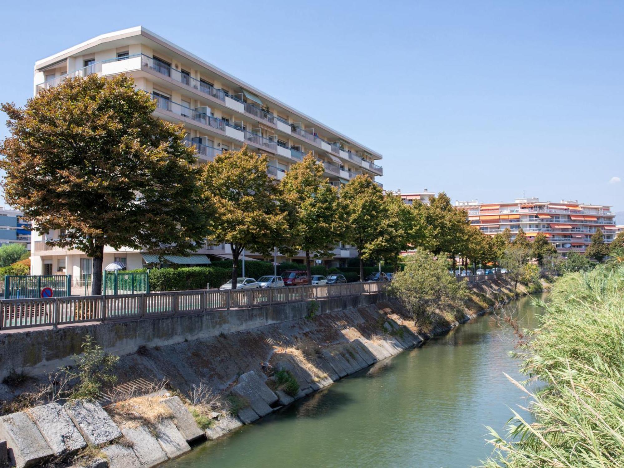 Studio Le Cagnes Beach-1 By Interhome Экстерьер фото